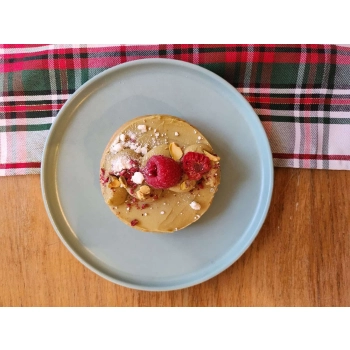 Tartaletki z frużeliną malinową i kremem pistacjowym